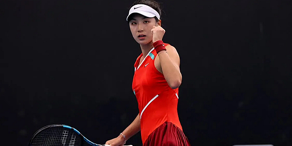 极端瘦弱并 极端瘦弱并