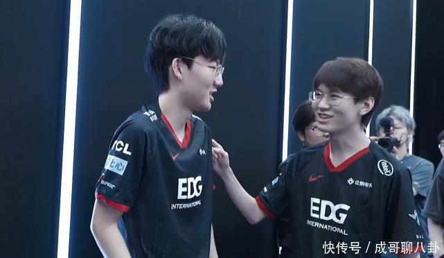 而澳大利亚 而澳大利亚