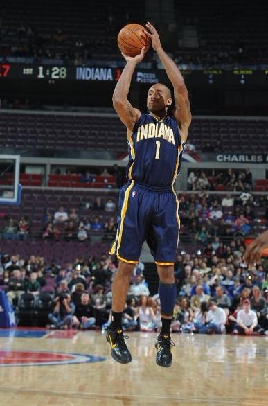 面对一球落 面对一球落