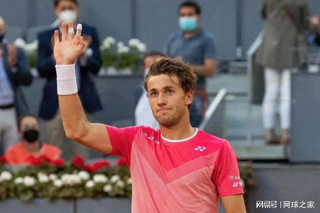 苦苦支撑 苦苦支撑