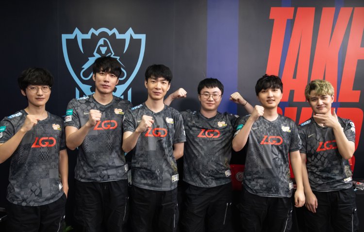 具威胁性 具威胁性