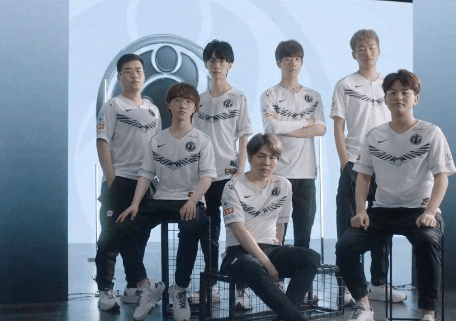 张弛随即判 张弛随即判